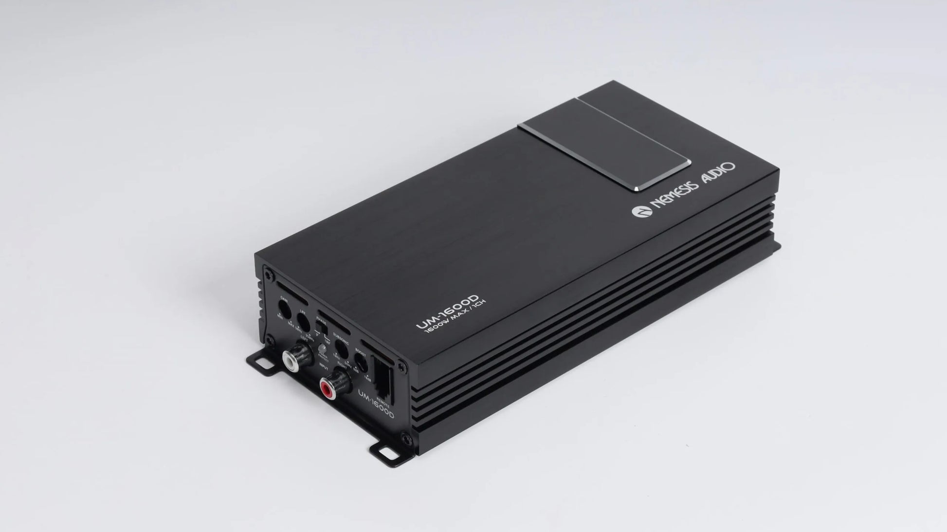 UM-1600D | 1600W Max/800W RMS Ultra Micro Class D Amp image 1