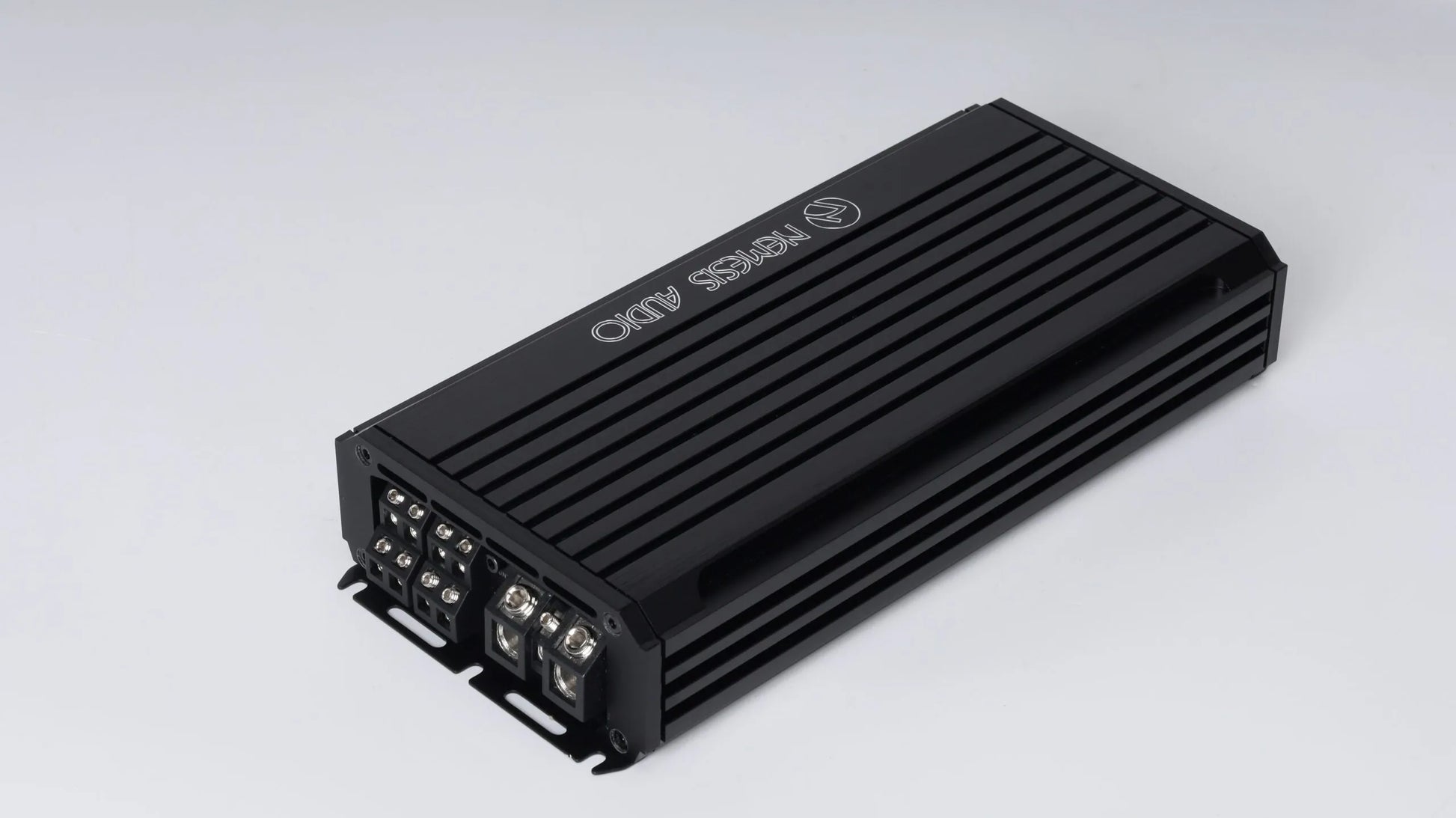 Nemesis MICRO-2800X4D high-output car amplifier connection detail