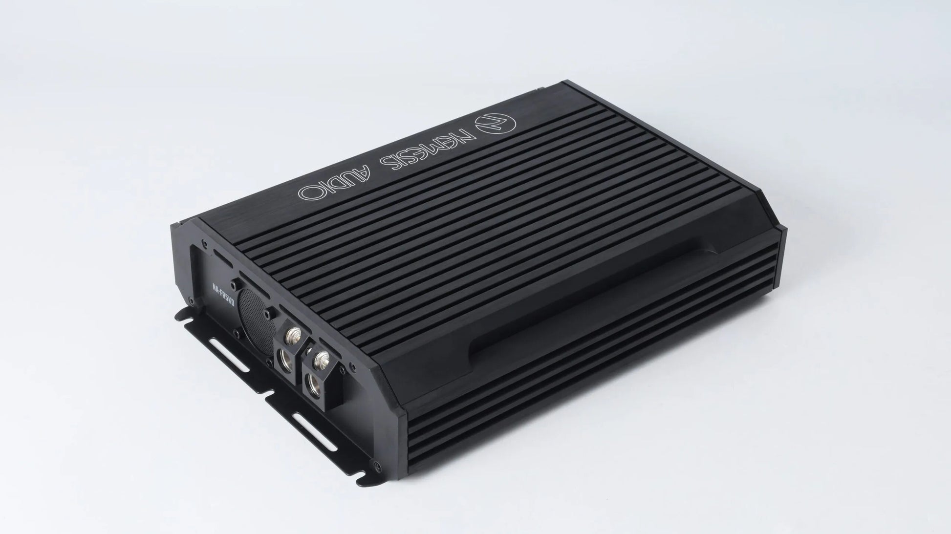 Nemesis Audio NA-FR5KD 5000W RMS monoblock amplifier side connections