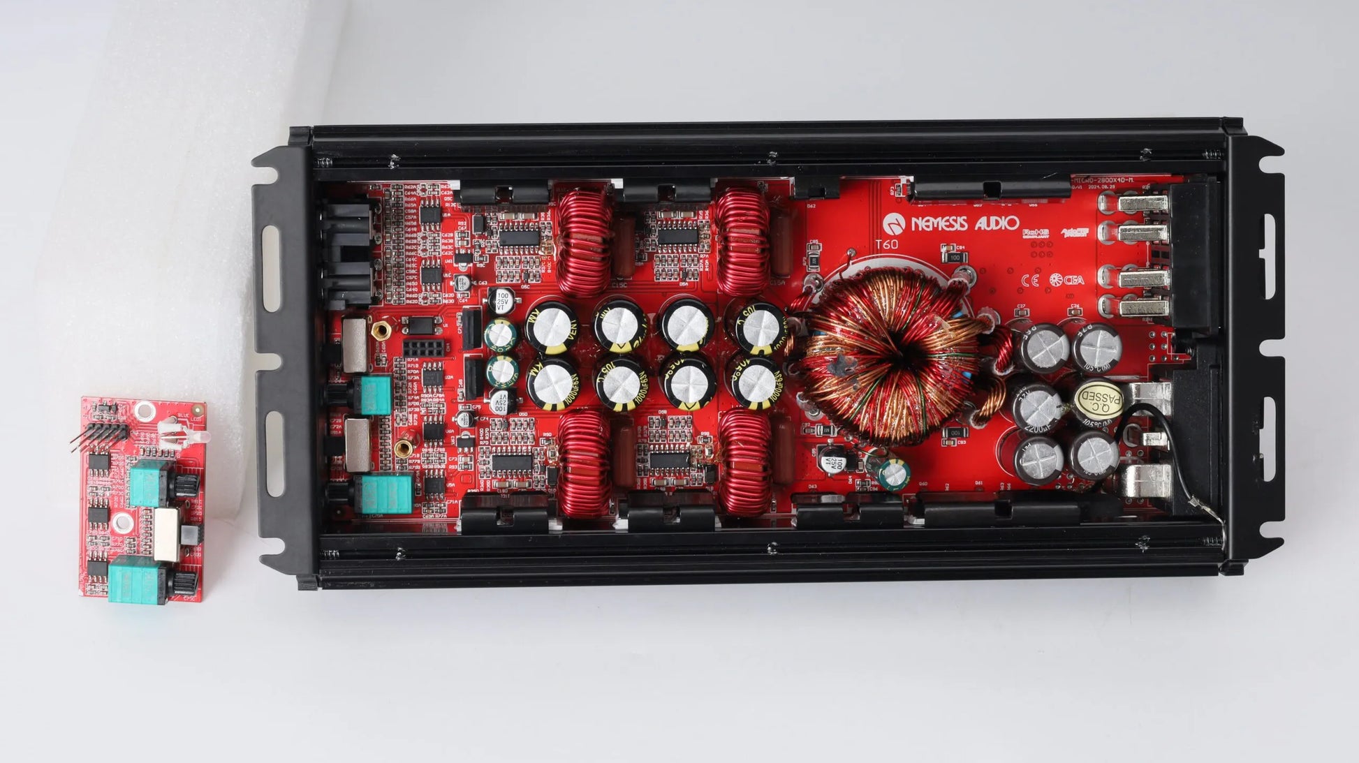 Nemesis MICRO-2800X4D compact amplifier product angle