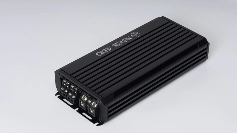 MICRO-2800X4D | 2800W Max/1400W RMS 4-Channel Class D Amp - Image 3
